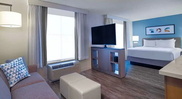 Люкс Hyatt House Colorado Springs Airport