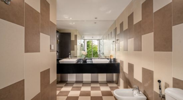 Luxury 4BR Villa Da Nang, 100m to Beach, Private Pool, Perfect for Group, Réserver Villa Da Nang Vietnam