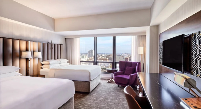 Четырёхместный номер Deluxe с видом на город Sheraton Grand Los Angeles