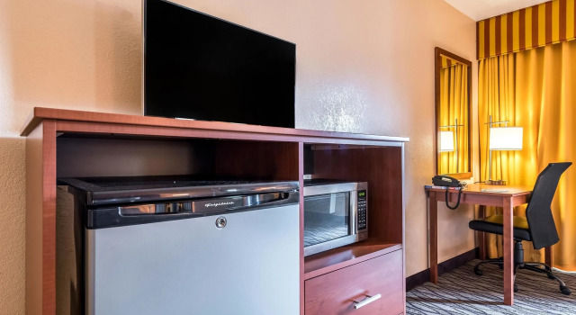 SureStay Hotel by Best Western Wenatchee, Buchen Sie Hotel Wenatchee White Pass Ski Area