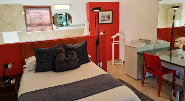 St Michelle Guest Lodge, Boek Pension Alberton Gauteng