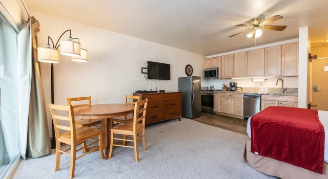Номер Standard 213 Bldg B 1 Bedroom Condo