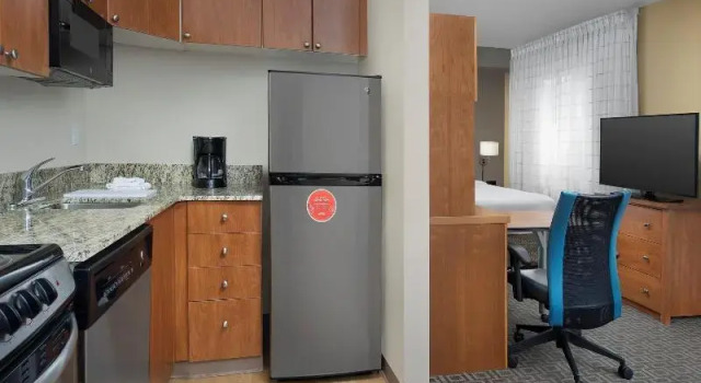 Четырёхместный люкс TownePlace Suites by Marriott Portland Vancouver