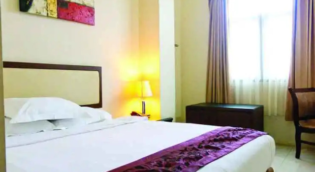 Imperial Inn, Rezervovat Hotel Hotely v Maluku se snídaní, Snídaně