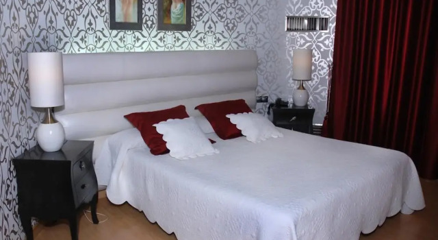 Hotel Villa de Cacabelos, Prenota Hotel Cacabelos 