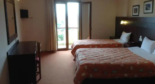Трёхместный номер Standard Hotel Orfeas