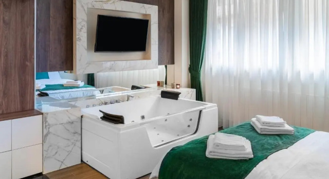 Студия Superior 9 Nine - Luxury Apartments & Suites