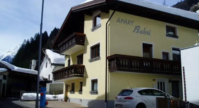 Apartbabsi, Rezervovat Hotel Hotely v Tyrolsko s parkováním, Parkování