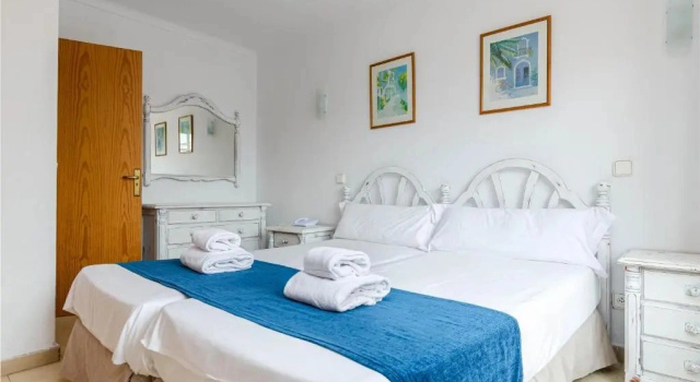 Апартаменты с 2 комнатами с балконом Sol y Mar Apartments