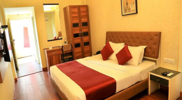 Capital O 1684 Hotel Malabar Inn