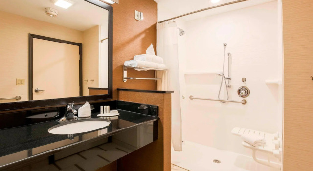 Двухместный номер Standard Fairfield Inn & Suites Pleasanton