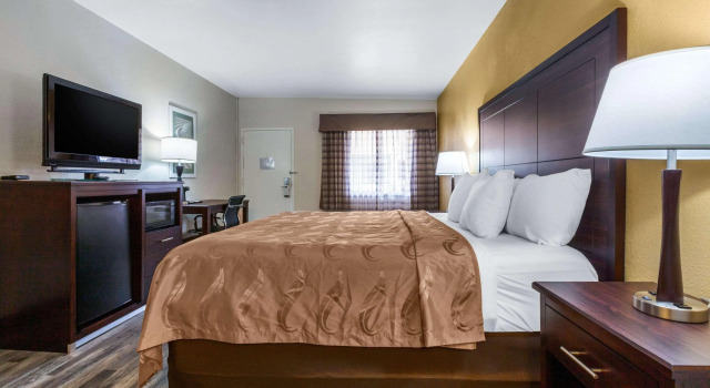 Days Inn and Suites Mesa, Boek Hotel Hotels in Arizona met ontbijt, Ontbijt