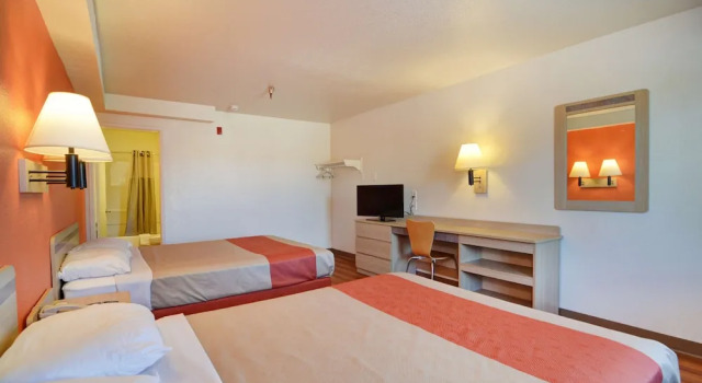 Четырёхместный номер Deluxe Motel 6-Twentynine Palms, CA