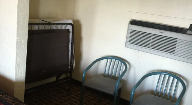 Четырёхместный номер Standard Encore Motel