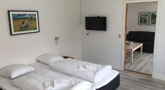 Motel Hojer Bed - Breakfast, Rezerwuj Motel Hotele w Sønderjylland z parkingiem, Parking