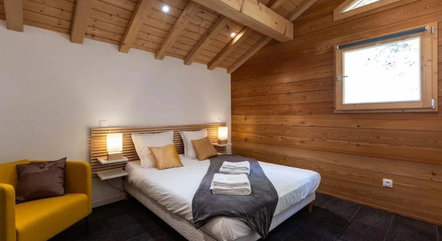 Chalet in Vanoise With Spa and Stunning Views