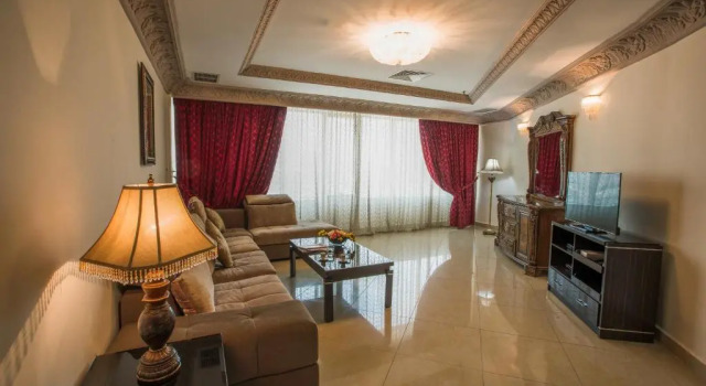 Люкс Royal Sara Plaza