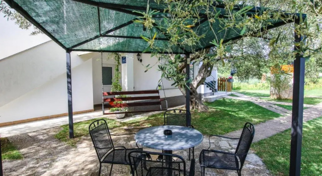 Апартаменты с 2 комнатами Apartments Vuceric