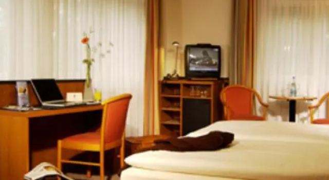 Andersen Hotel Schwedt, Prenota Hotel Hotel a Brandeburgo con parcheggio, Parcheggio