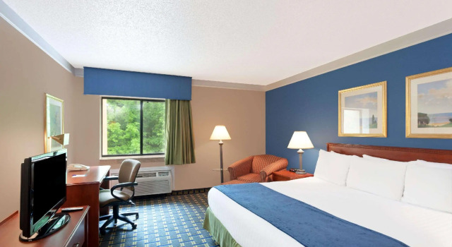 Двухместный номер Baymont by Wyndham Memphis East