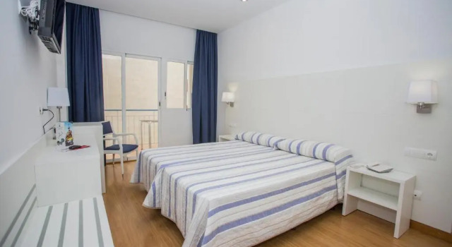 Двухместный номер Standard Hotel Voramar