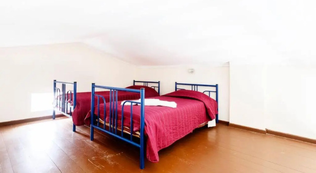 Despina Studios 4 beds with loft and kitchenette # 8, Đặt Căn hộ Christos Hy Lạp