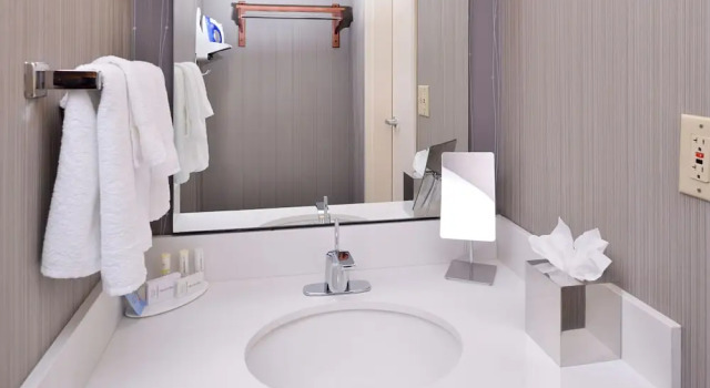 Люкс Courtyard by Marriott Charlotte Gastonia