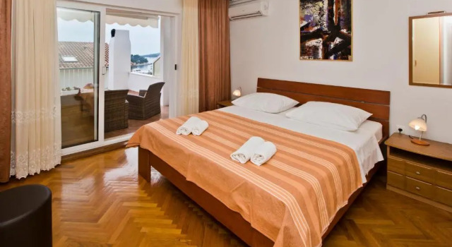 Двухместный номер Deluxe с балконом и с видом на море Guesthouse Aurora