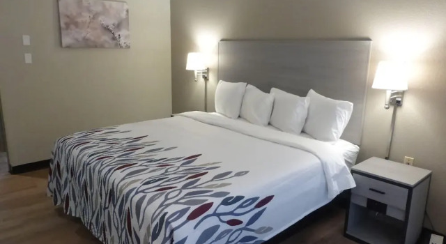 Номер Superior Red Roof Inn Stroudsburg