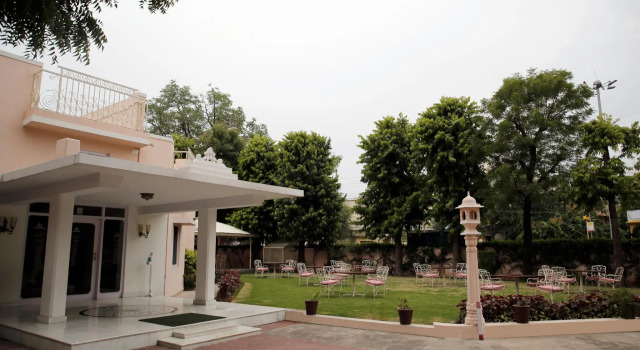 Gajraj The Baneria House, Забронировать Отель Отели штата Раджастхана с парковкой, Парковка