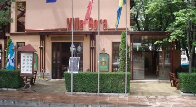 Hotel Villa Bora, Забронировать Отель СПА-отели Солнечного берега, рядом с Клуб GRAND, SPA-услуги