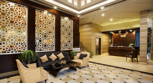 The Manor Bareilly by Leisure Hotels, Забронировать Отель Отели Барели 4 звезды, 4*
