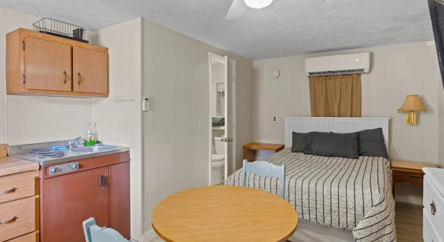 Номер Standard Beach Motel and Suites