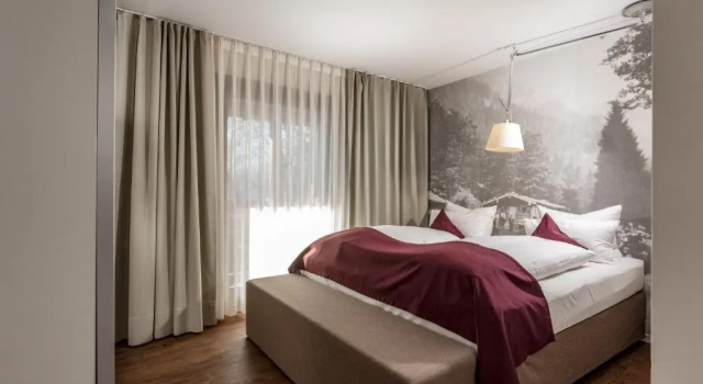 Hotel Villa Lago, Rezerwuj Hotel Bad Wiessee Tegernsee