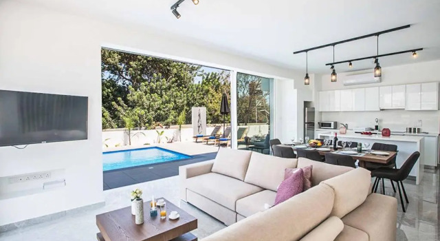 Vie Blue 2, Varaa Villa Protarás Famagusta