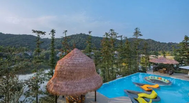 Moganshan Sky Swimming Pool Resort, Buchen Sie Resort Huzhou 