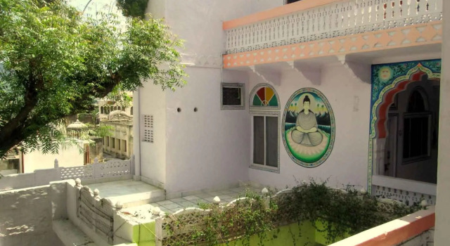 Hotel Pushkar Paramount Palace, Rezervovat Hotel Puškar Rajasthan