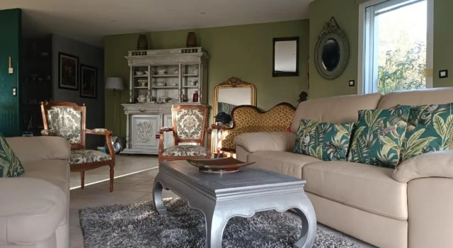 Коттедж Chambre d hôtes dans villa