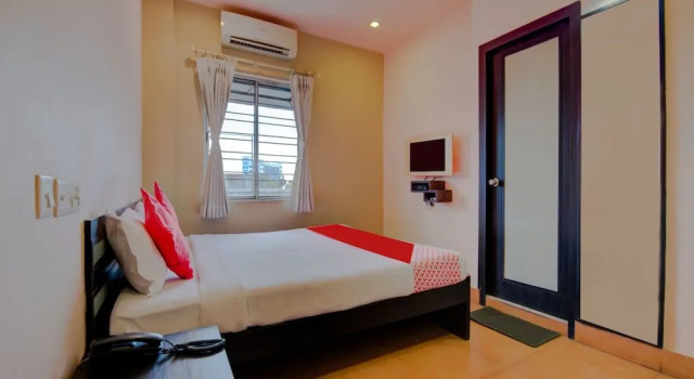 OYO Rooms Salt Lake Sector 3 City Centre 1