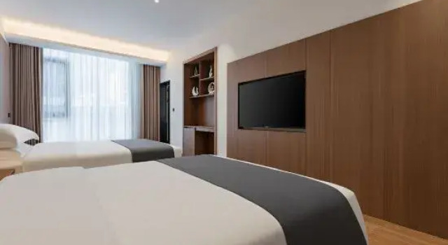 Jinli Wuyu Hotel, Prenota Hotel Enshi Prefecture Cina