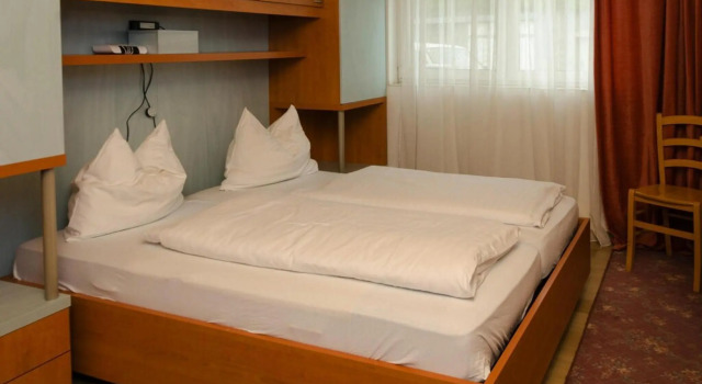 Apartment in Podersdorf am See With a Bicycle Storage, Book Apartment Podersdorf am See 
