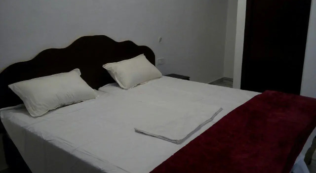 Karma Guest House, Забронировать Гостевой дом Отели штата Махараштры с бассейном, Бассейн