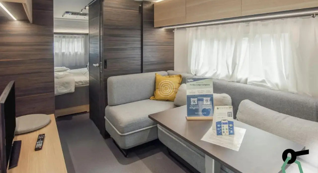 Deluxe - Two Bedroom No.2