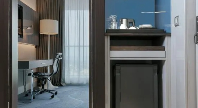 Двухместный номер Club Lounge Access Executive с балконом и с видом на Босфор Le Meridien Istanbul Etiler