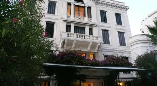 Duplex ancienne demeure classée, Забронировать Вилла Виллы Канн, рядом с La Californie, Вилла