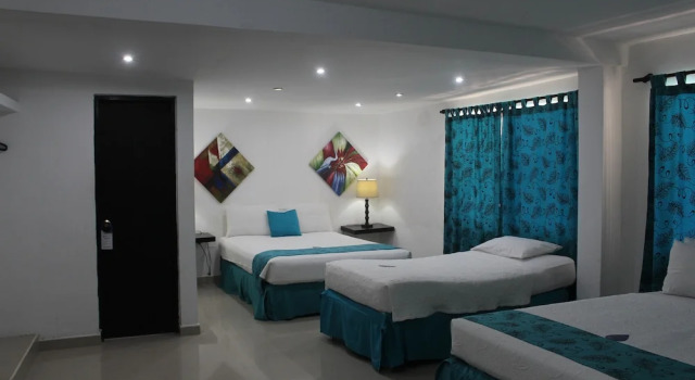 Номер Standard с балконом Hotel Dorado Plaza Punta Arena