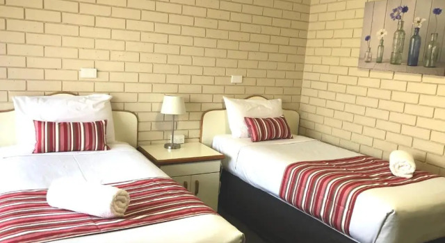 Семейный номер Standard Golfview Motor Inn