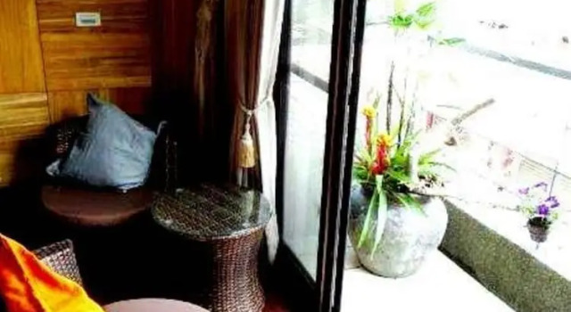 Двухместный номер Standard с балконом Sanyi Wei Wei Feng B&B
