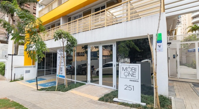 Estúdio Moderno com AC e Rooftop
