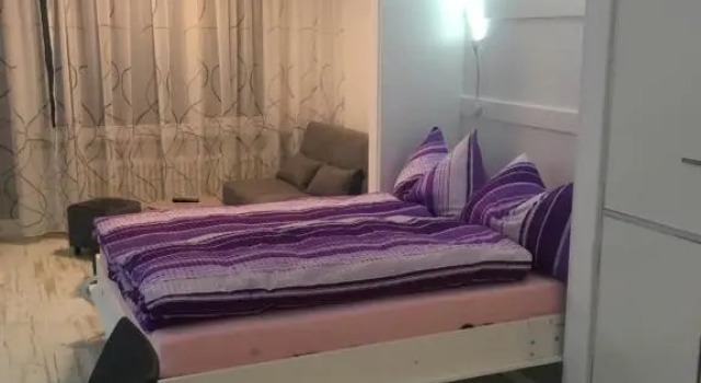 Holiday 87, Забронировать Отель Отели Лейкербад с парковкой, рядом с Горнолыжный подъемник Геммибан, Парковка